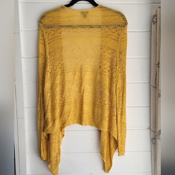 Torrid Yellow Pointelle Drape Open Front Cardigan Size 2X - Picture 4 of 10